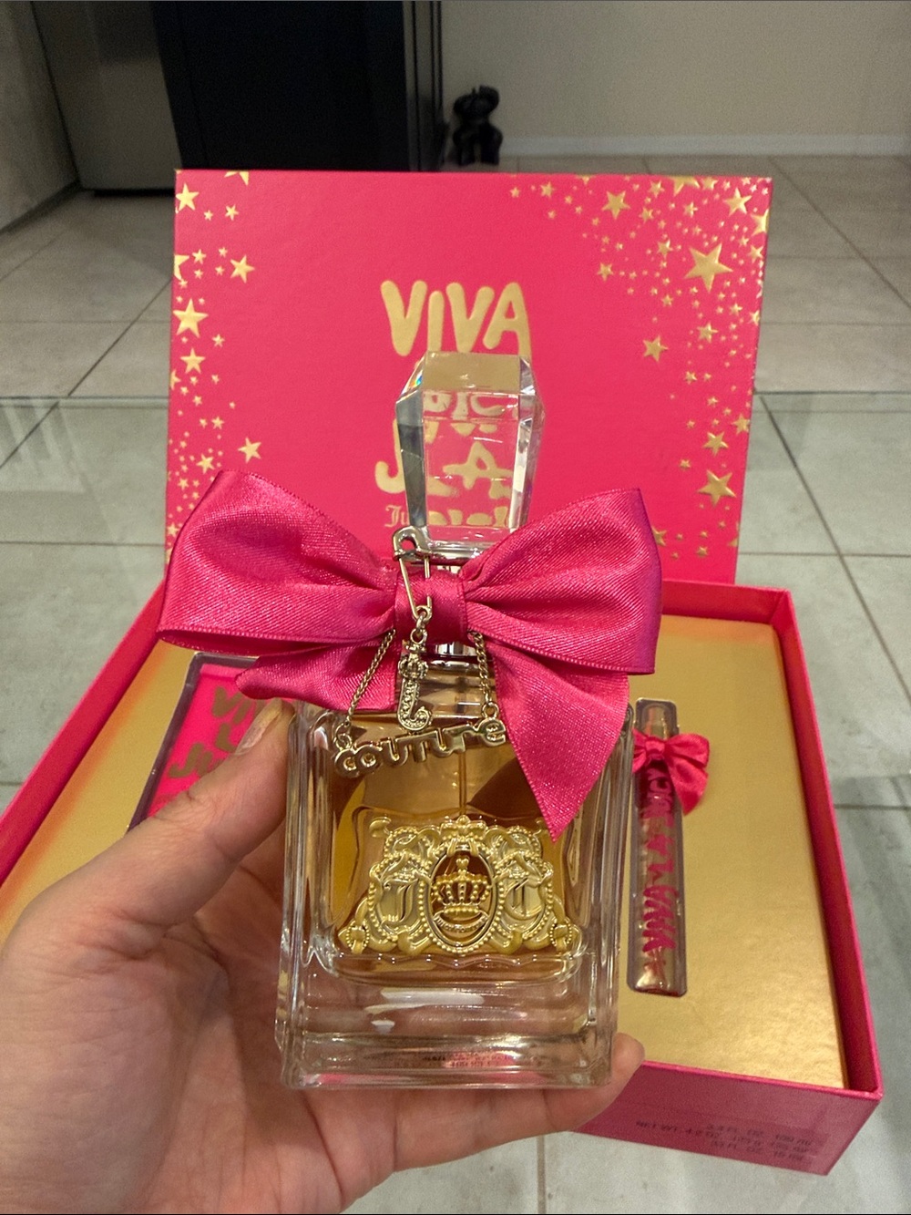 Juicy Couture Viva La Juicy Gift Trio - Hot Pink & Gold - Picture 8 of 16
